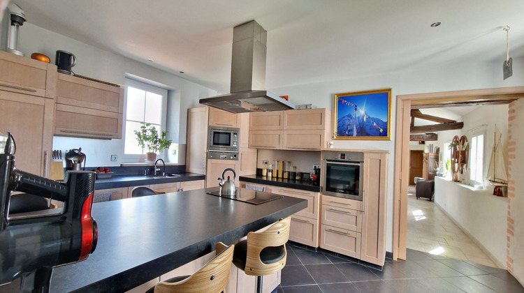 Ma-Cabane - Vente Maison SAINT-HILAIRE-DE-CHALEONS, 188 m²