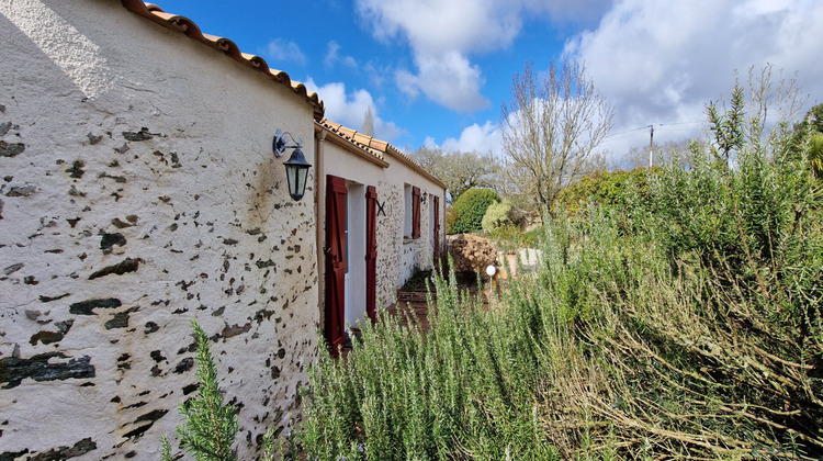 Ma-Cabane - Vente Maison SAINT-HILAIRE-DE-CHALEONS, 188 m²