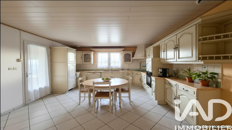 Ma-Cabane - Vente Maison Saint-Hilaire-de-Chaléons, 135 m²