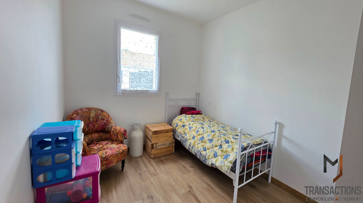 Ma-Cabane - Vente Maison SAINT-HILAIRE-DE-CHALEONS, 93 m²