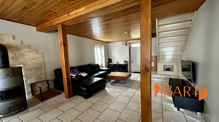 Ma-Cabane - Vente Maison Saint-Hilaire-de-Court, 105 m²