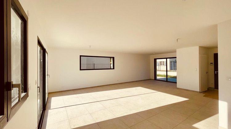 Ma-Cabane - Vente Maison SAINT-HILAIRE-DE-LA-COTE, 150 m²