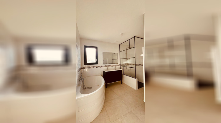 Ma-Cabane - Vente Maison SAINT-HILAIRE-DE-LA-COTE, 150 m²