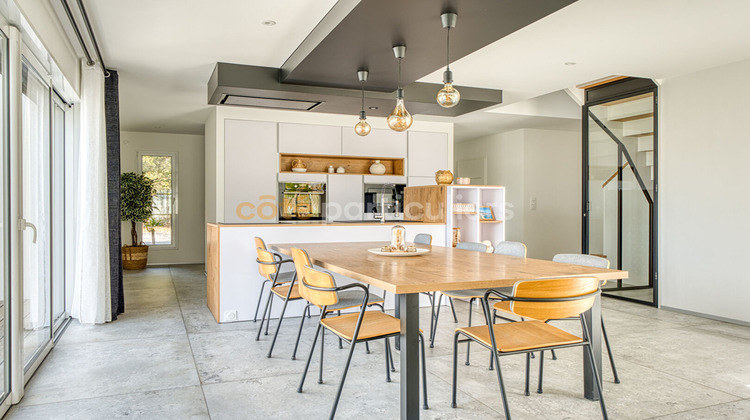 Ma-Cabane - Vente Maison SAINT-HILAIRE-DE-RIEZ, 237 m²