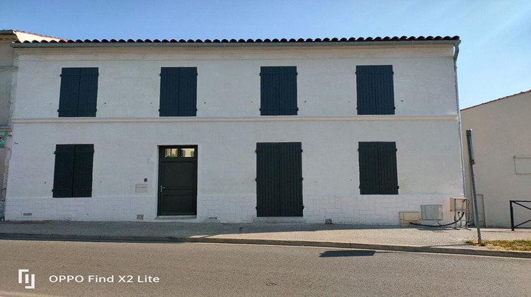 Ma-Cabane - Vente Maison SAINT HILAIRE DE VILLEFRANCHE, 207 m²