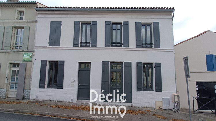 Ma-Cabane - Vente Maison SAINT HILAIRE DE VILLEFRANCHE, 190 m²