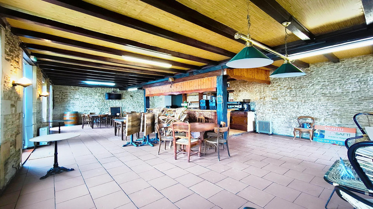 Ma-Cabane - Vente Maison Saint-Hilaire-de-Villefranche, 263 m²