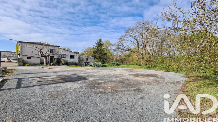 Ma-Cabane - Vente Maison Saint-Hilaire-de-Villefranche, 263 m²