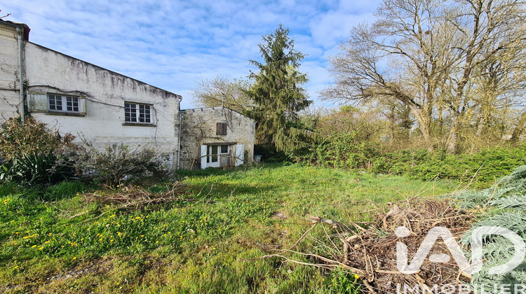 Ma-Cabane - Vente Maison Saint-Hilaire-de-Villefranche, 263 m²