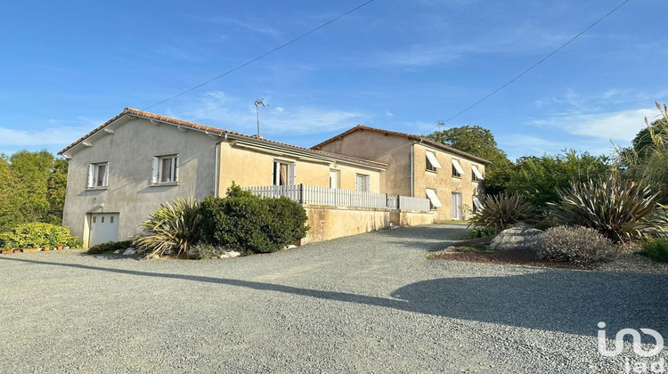 Ma-Cabane - Vente Maison Saint-Hilaire-de-Voust, 199 m²