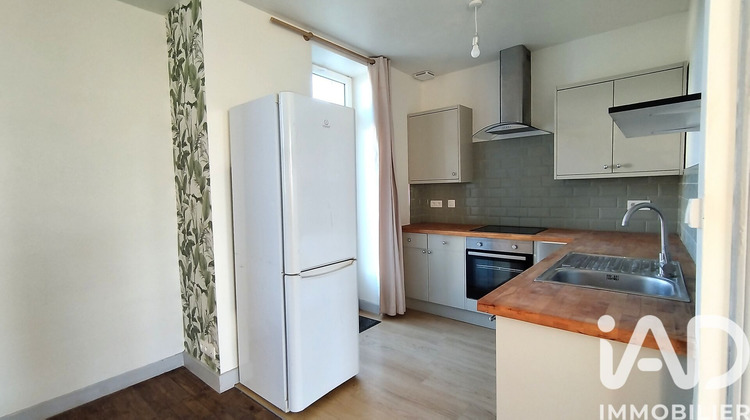 Ma-Cabane - Vente Maison Saint-Hilaire-de-Voust, 78 m²