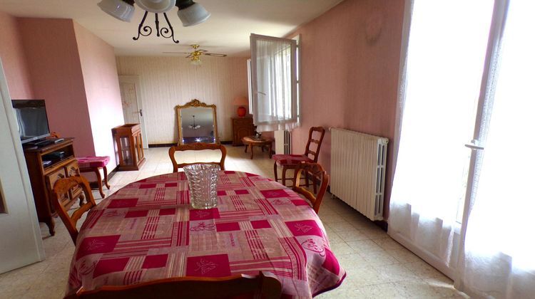 Ma-Cabane - Vente Maison Saint-Hilaire-des-Loges, 80 m²