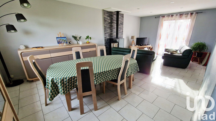 Ma-Cabane - Vente Maison Saint-Hilaire-des-Loges, 97 m²