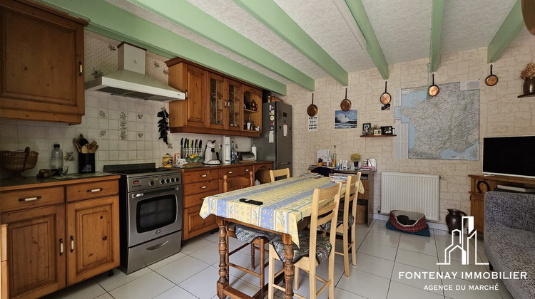 Ma-Cabane - Vente Maison Saint-Hilaire-des-Loges, 146 m²