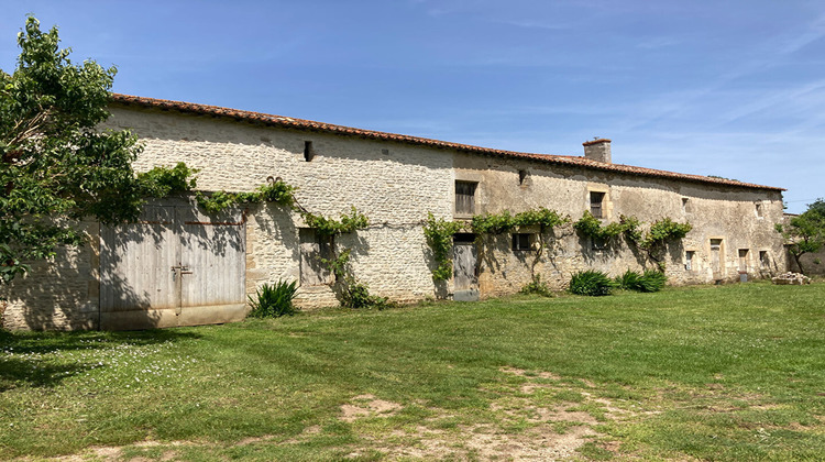 Ma-Cabane - Vente Maison SAINT-HILAIRE-DES-LOGES, 234 m²