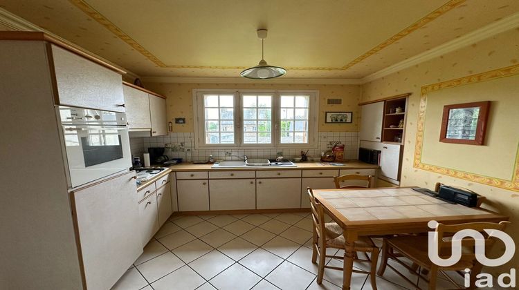 Ma-Cabane - Vente Maison Saint-Hilaire-du-Harcouët, 81 m²