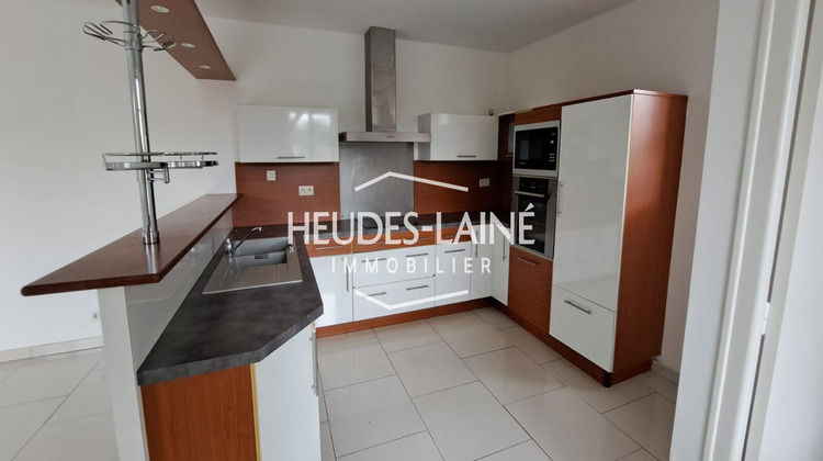 Ma-Cabane - Vente Maison SAINT-HILAIRE-DU-HARCOUET, 95 m²