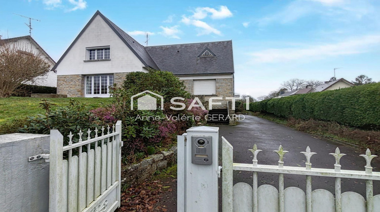 Ma-Cabane - Vente Maison Saint-Hilaire-du-Harcouet, 185 m²