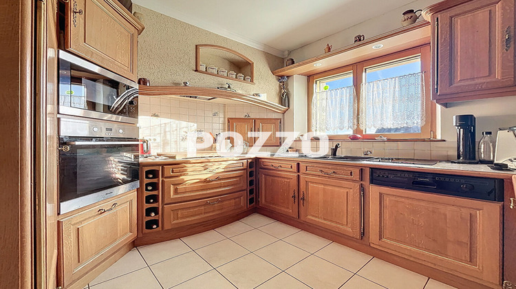 Ma-Cabane - Vente Maison SAINT-HILAIRE-DU-HARCOUET, 195 m²