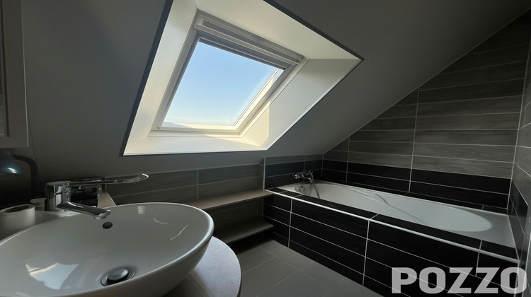 Ma-Cabane - Vente Maison SAINT-HILAIRE-DU-HARCOUET, 98 m²