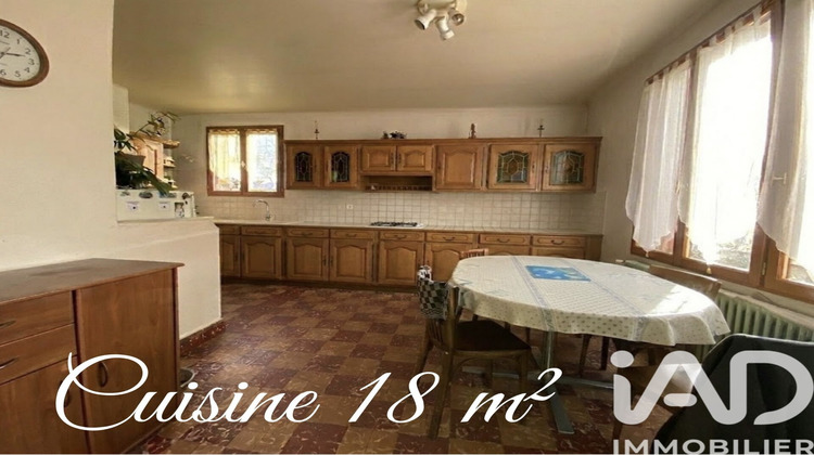 Ma-Cabane - Vente Maison Saint-Hilaire-du-Rosier, 145 m²