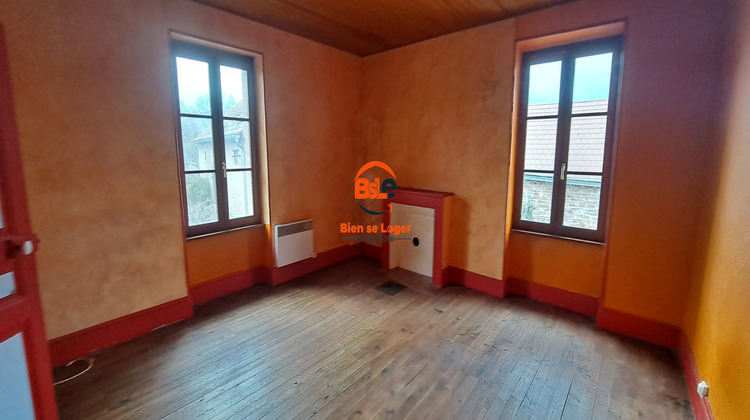 Ma-Cabane - Vente Maison Saint-Hilaire-la-Croix, 80 m²