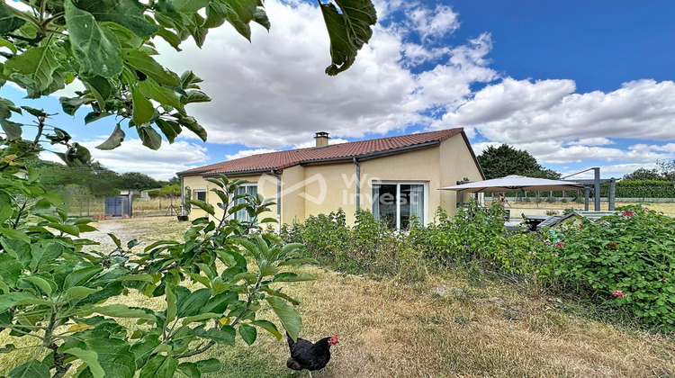 Ma-Cabane - Vente Maison Saint-Hilaire-la-Croix, 104 m²