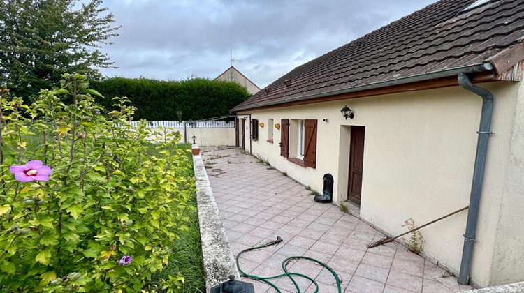 Ma-Cabane - Vente Maison SAINT HILAIRE LA GRAVELLE, 90 m²