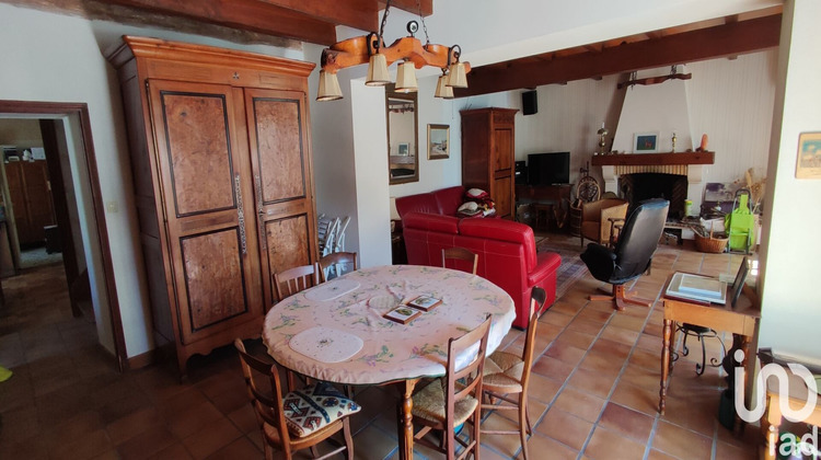 Ma-Cabane - Vente Maison Saint-Hilaire-la-Palud, 205 m²
