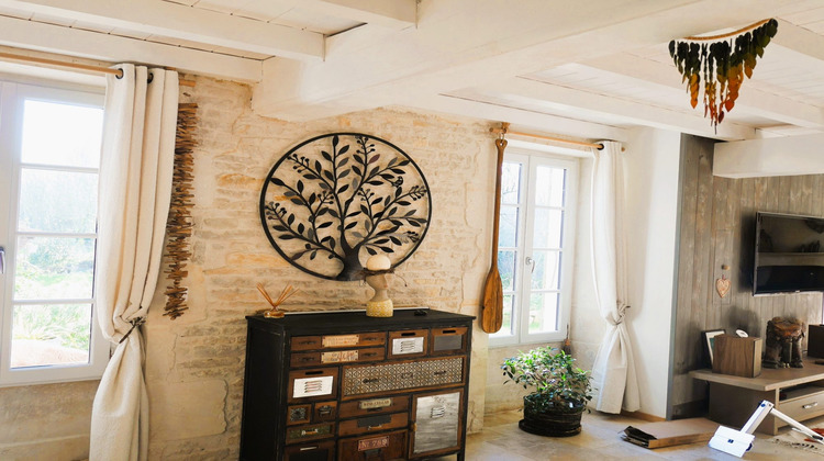 Ma-Cabane - Vente Maison Saint-Hilaire-la-Palud, 179 m²