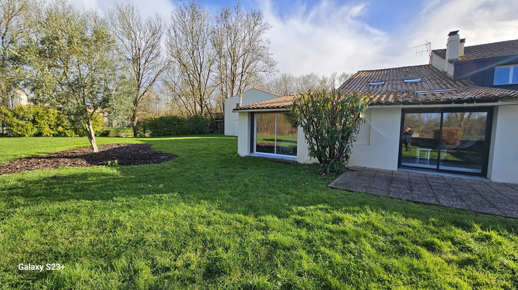 Ma-Cabane - Vente Maison Saint-Hilaire-la-Palud, 130 m²