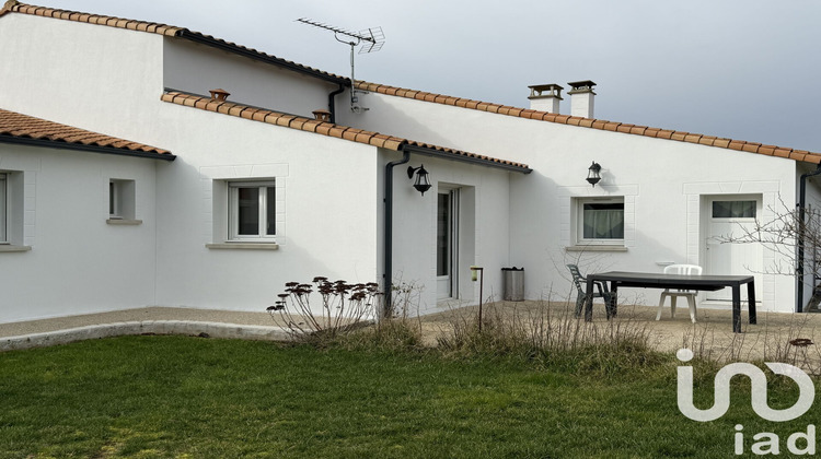 Ma-Cabane - Vente Maison Saint-Hilaire-la-Palud, 158 m²