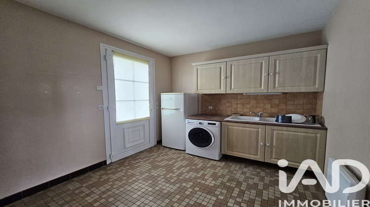 Ma-Cabane - Vente Maison Saint-Hilaire-la-Palud, 107 m²