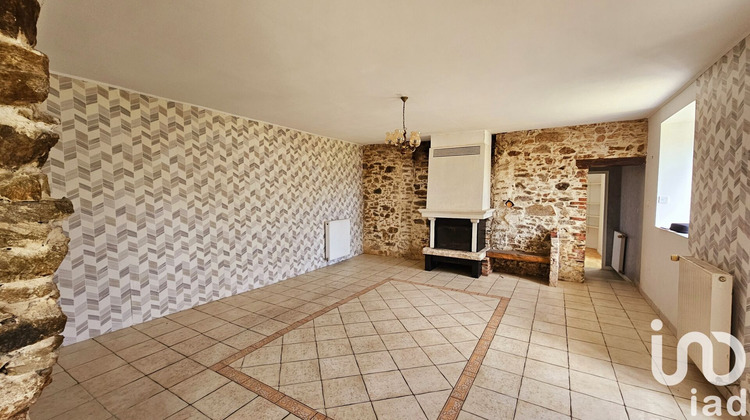 Ma-Cabane - Vente Maison Saint-Hilaire-le-Vouhis, 215 m²