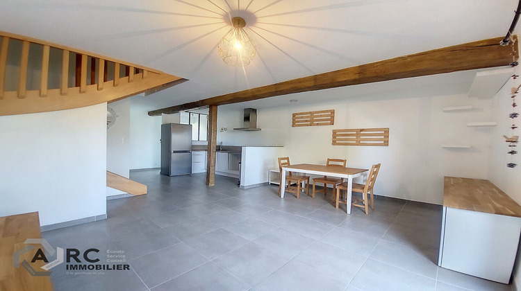 Ma-Cabane - Vente Maison SAINT-HILAIRE-SAINT-MESMIN, 61 m²