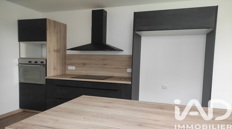 Ma-Cabane - Vente Maison Saint-Hilliers, 122 m²