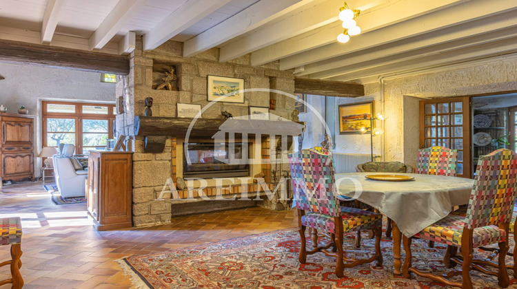 Ma-Cabane - Vente Maison Saint-Hippolyte-du-Fort, 210 m²