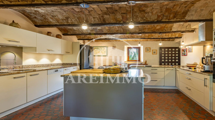 Ma-Cabane - Vente Maison Saint-Hippolyte-du-Fort, 210 m²