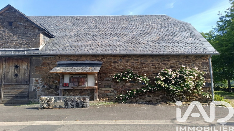 Ma-Cabane - Vente Maison Saint-Illide, 300 m²