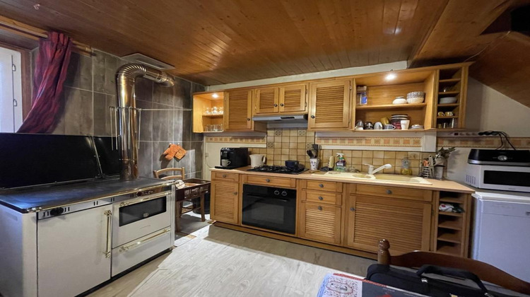 Ma-Cabane - Vente Maison SAINT JACQUES DES BLATS, 79 m²