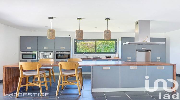 Ma-Cabane - Vente Maison Saint-Jacques-sur-Darnétal, 240 m²