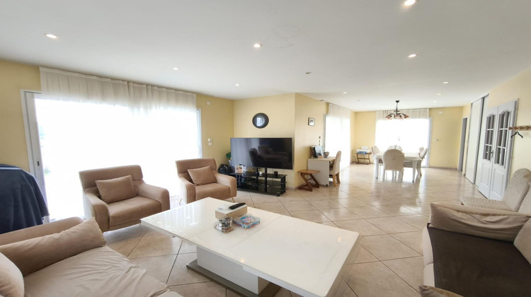 Ma-Cabane - Vente Maison Saint-Jean-Bonnefonds, 147 m²