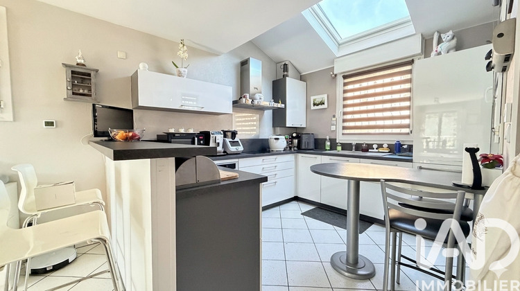 Ma-Cabane - Vente Maison Saint-Jean-Bonnefonds, 118 m²