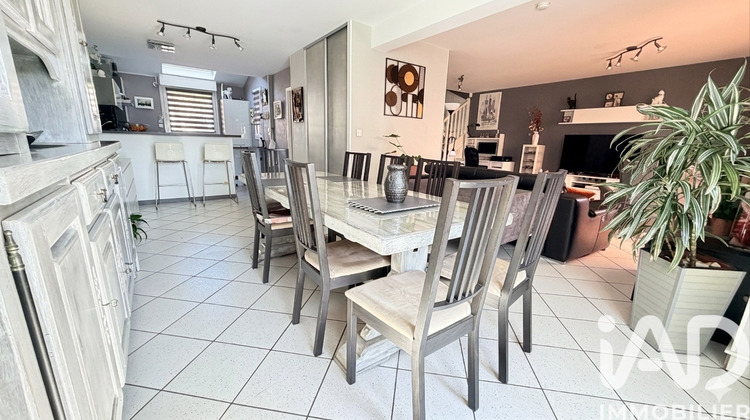 Ma-Cabane - Vente Maison Saint-Jean-Bonnefonds, 118 m²