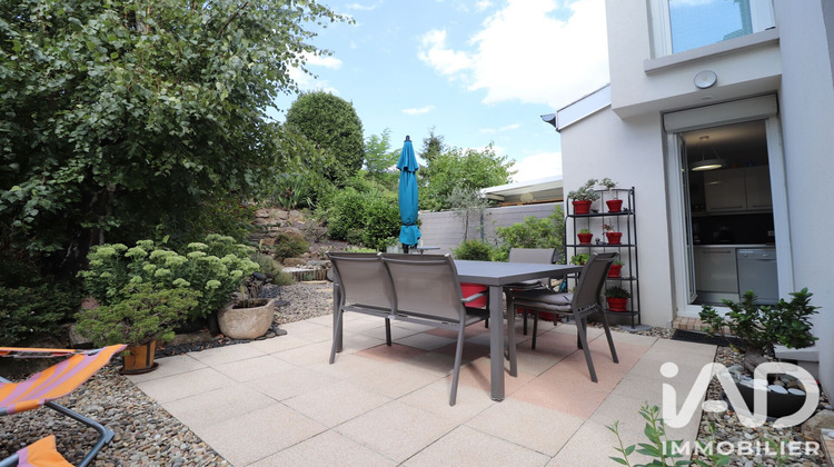 Ma-Cabane - Vente Maison Saint-Jean-Bonnefonds, 91 m²