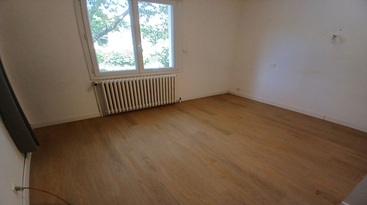 Ma-Cabane - Vente Maison SAINT-JEAN-BREVELAY, 82 m²