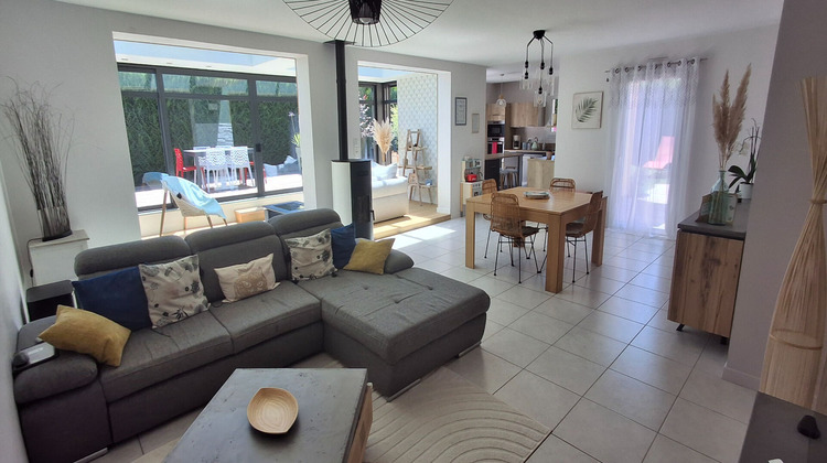 Ma-Cabane - Vente Maison SAINT-JEAN-BREVELAY, 155 m²
