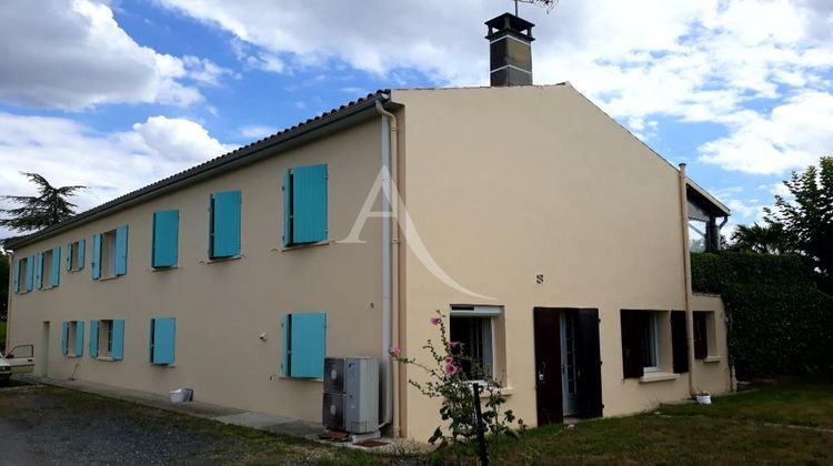 Ma-Cabane - Vente Maison SAINT-JEAN-D'ANGELY, 160 m²