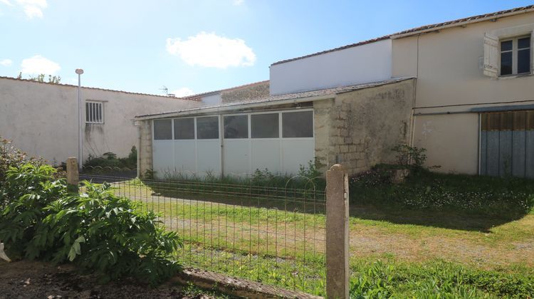 Ma-Cabane - Vente Maison Saint-Jean-d'Angély, 106 m²