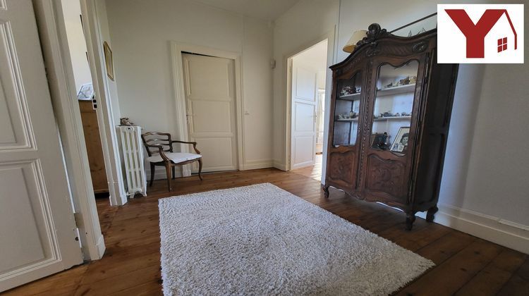 Ma-Cabane - Vente Maison Saint-Jean-d'Angély, 192 m²